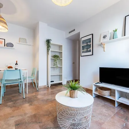 Apartment Malagasuite La Nogalera Holidays