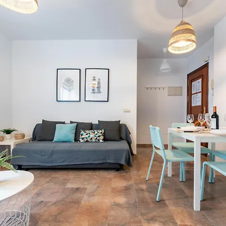 Malagasuite La Nogalera Holidays Apartment